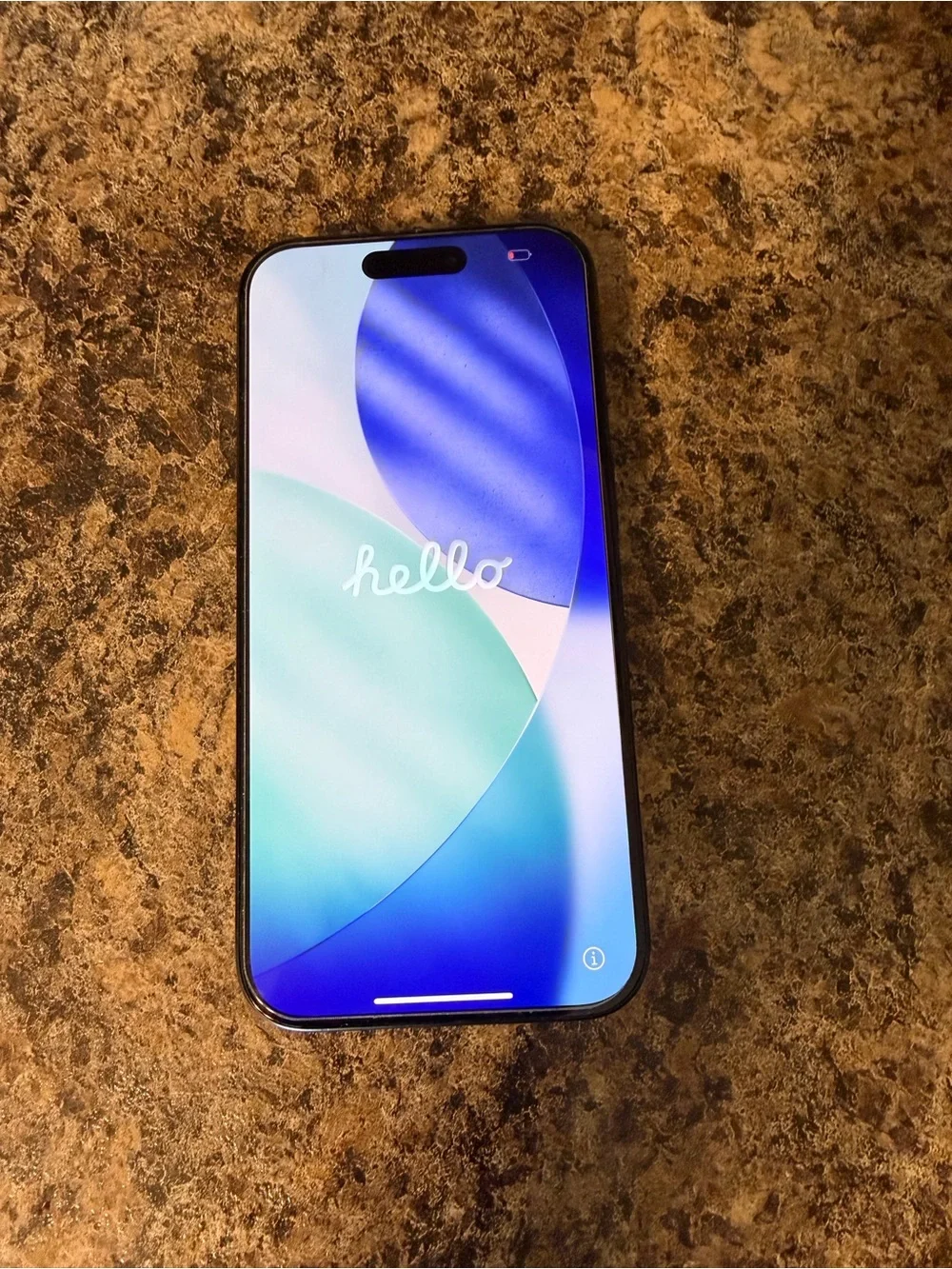 Apple no cracks